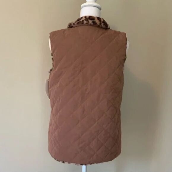 Animal Print Reversible Vest - Picture 3 of 4
